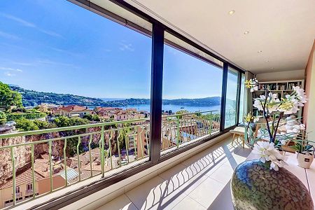 Appartement - 3 pièces - 78 m² - Villefranche-Sur-Mer
