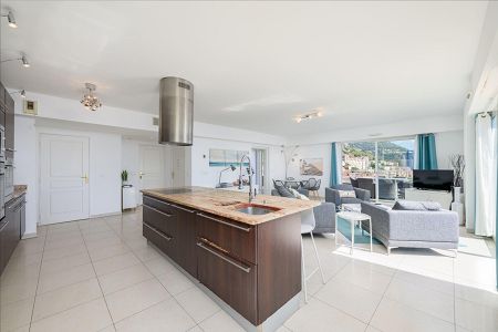 Appartement - 4 pièces - 108 m² - BEAUSOLEIL