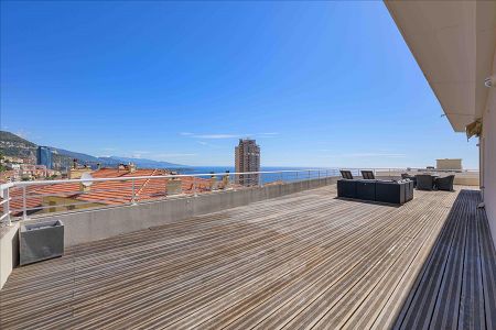 Appartement - 4 pièces - 108 m² - BEAUSOLEIL
