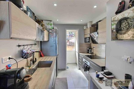 Flat - 2 rooms - 38 m² - BEAUSOLEIL