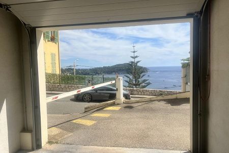 Appartement - 2 pièces - 60 m² - Villefranche-Sur-Mer