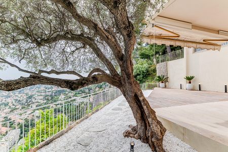 Flat - 3 rooms - 62 m² - Villefranche-Sur-Mer