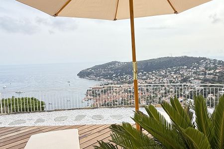 Flat - 3 rooms - 62 m² - Villefranche-Sur-Mer
