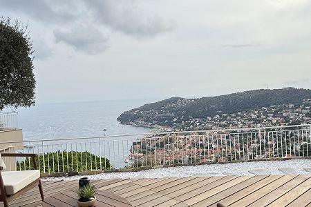 Flat - 3 rooms - 62 m² - Villefranche-Sur-Mer