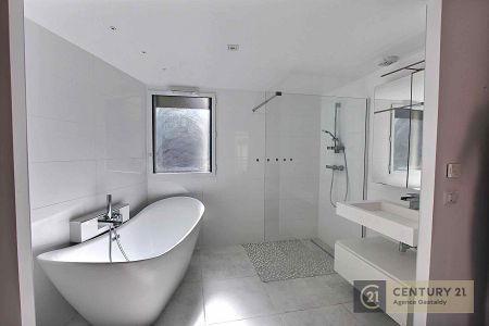 Appartement - 2 pièces - 51 m² - EZE