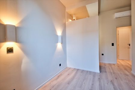 Appartement - 3 pi&egrave;ces - 66 m² - NICE