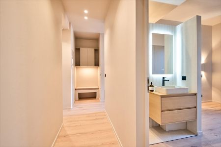 Appartement - 3 pi&egrave;ces - 66 m² - NICE