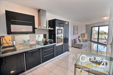 Appartement - 2 pièces - 48 m² - BEAUSOLEIL