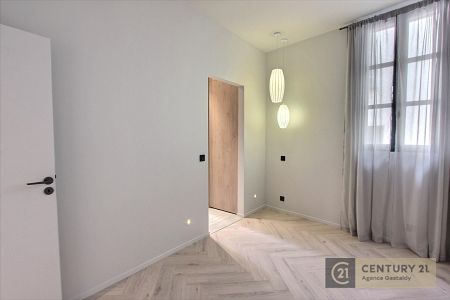 Appartement - 4 pièces - 92 m² - BEAUSOLEIL