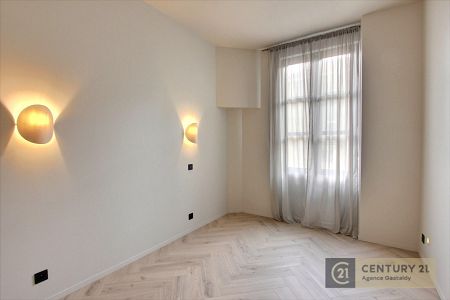 Appartement - 4 pièces - 92 m² - BEAUSOLEIL