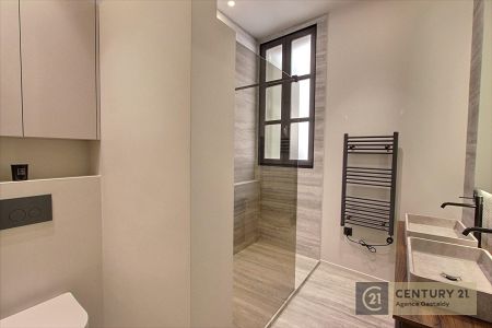 Appartement - 4 pièces - 92 m² - BEAUSOLEIL