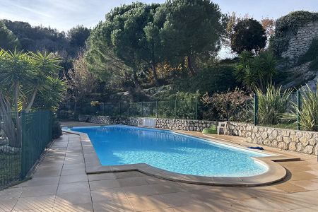 Appartement - 4 pièces - 82 m² - EZE