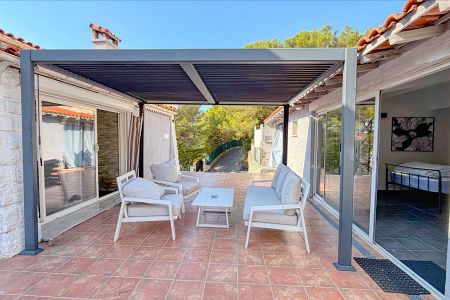 Villa - 7 rooms - 228 m² - LA TURBIE