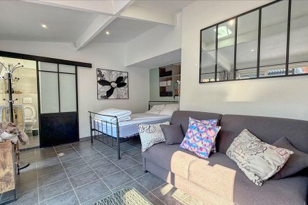 Villa - 7 rooms - 228 m² - LA TURBIE