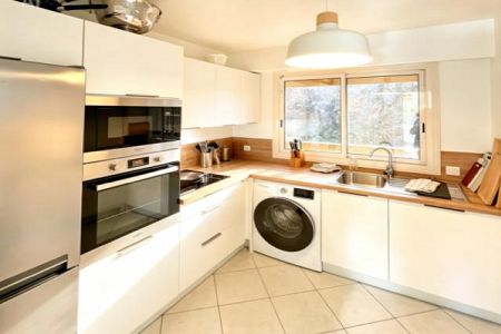 Appartement - 4 pi&egrave;ces - 87 m² - CAP D AIL