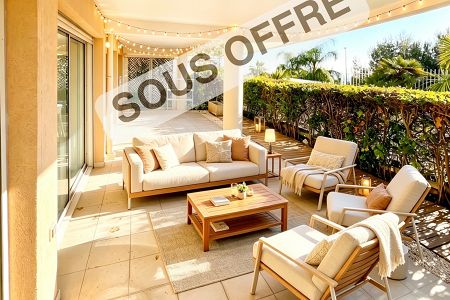 Appartement - 4 pi&egrave;ces - 87 m² - CAP D AIL