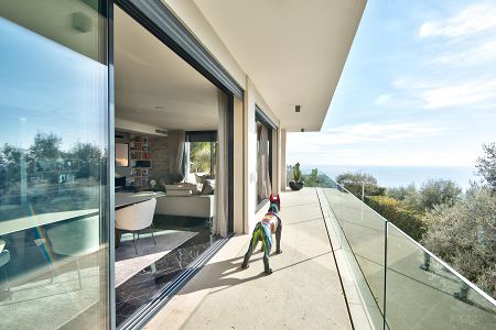 Villa - 5 rooms - 272 m² - Eze