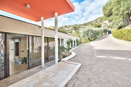 Villa - 5 rooms - 272 m² - Eze
