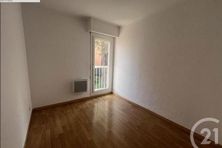 Flat - 4 rooms - 79 m² - ST LAURENT DU VAR