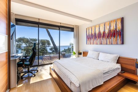 Villa - 7 pi&egrave;ces - 230 m² - Roquebrune-Cap-Martin