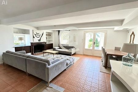 Appartement - 4 pi&egrave;ces - 89 m² - CAP D'AIL