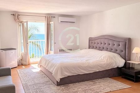 Appartement - 4 pi&egrave;ces - 89 m² - CAP D'AIL