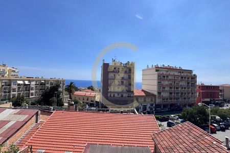 Appartement - 3 pi&egrave;ces - 74 m² - CAP D'AIL