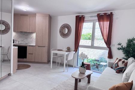 Studio - 27 m² - CAP D'AIL