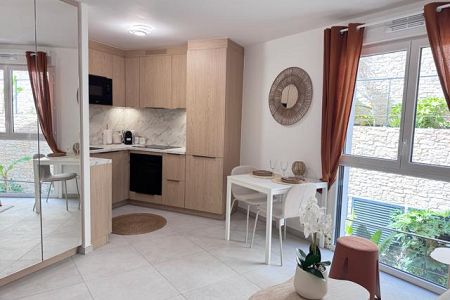 Studio - 27 m² - CAP D'AIL