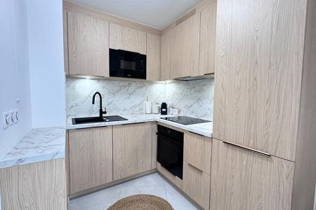 Studio - 27 m² - CAP D'AIL