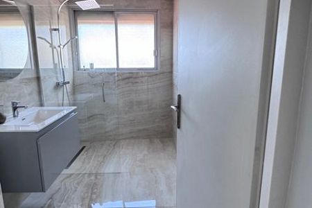 Flat - 3 rooms - 79 m² - CAP D'AIL