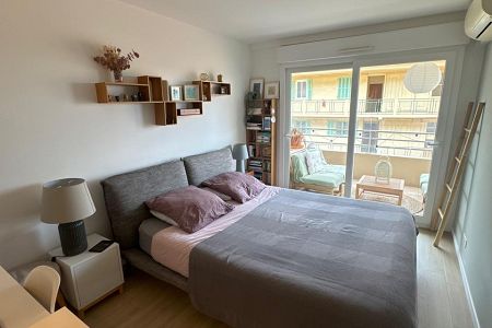 Appartement - 4 pi&egrave;ces - 78 m² - CAP D'AIL