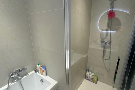Appartement - 4 pi&egrave;ces - 78 m² - CAP D'AIL