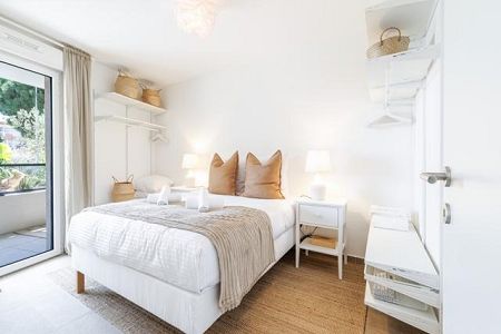 Appartement - 2 pi&egrave;ces - 45 m² - CAP D'AIL
