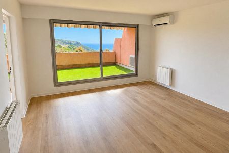 Appartement - 2 pi&egrave;ces - 55 m² - LA TURBIE