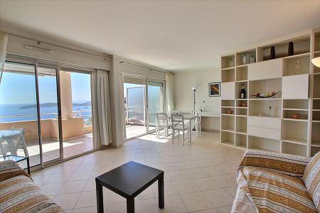 Appartement - 2 pi&egrave;ces - 50 m² - CAP D AIL
