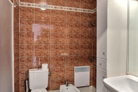Appartement - 2 pi&egrave;ces - 50 m² - CAP D AIL