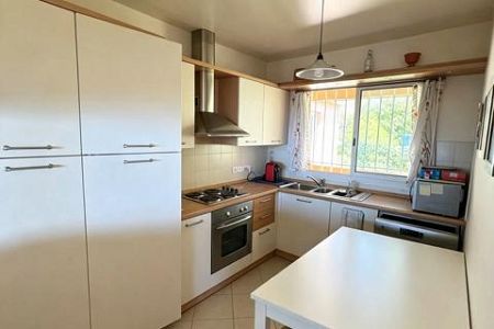 Appartement - 4 pi&egrave;ces - 85 m² - CAP D AIL