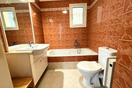 Appartement - 4 pi&egrave;ces - 85 m² - CAP D AIL