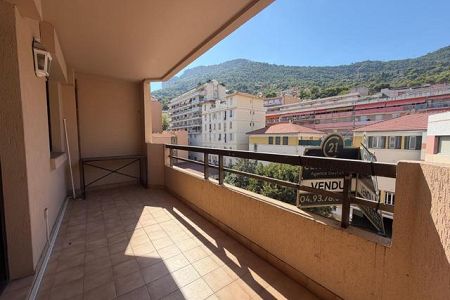 Studio - 31 m² - BEAUSOLEIL
