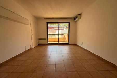 Studio - 31 m² - BEAUSOLEIL