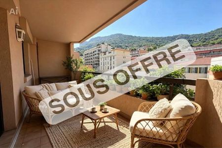 Studio - 31 m² - BEAUSOLEIL
