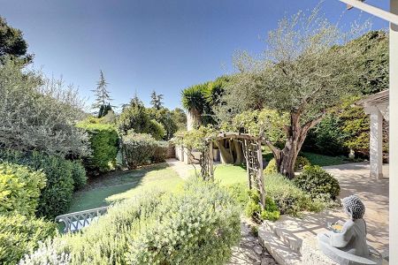 Villa - 5 pi&egrave;ces - 105 m² - La Turbie