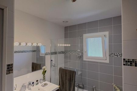 Villa - 5 rooms - 105 m² - La Turbie