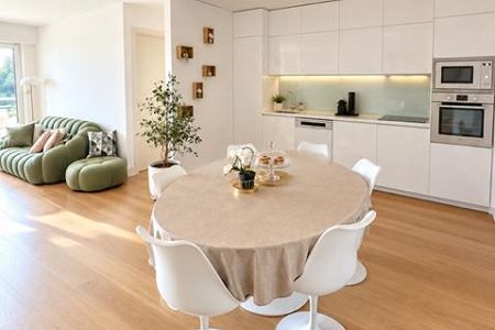 Appartement - 4 pi&egrave;ces - 82 m² - BEAUSOLEIL
