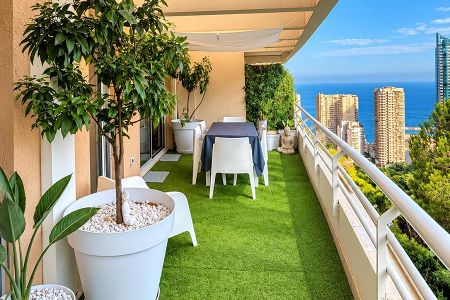Appartement - 4 pi&egrave;ces - 82 m² - BEAUSOLEIL