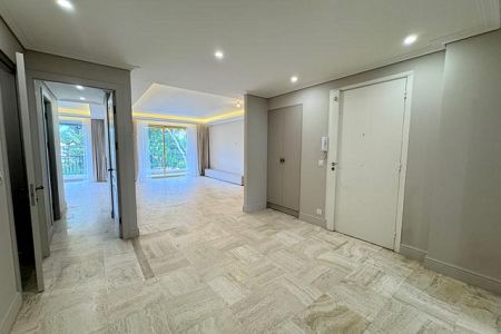 Appartement - 3 pi&egrave;ces - 90 m² - CAP D'AIL