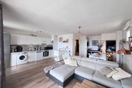 Appartement - 4 pi&egrave;ces - 89 m² - EZE