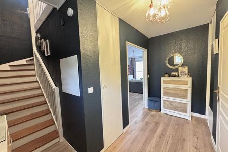 Appartement - 4 pi&egrave;ces - 89 m² - EZE