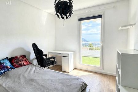 Appartement - 4 pi&egrave;ces - 89 m² - EZE